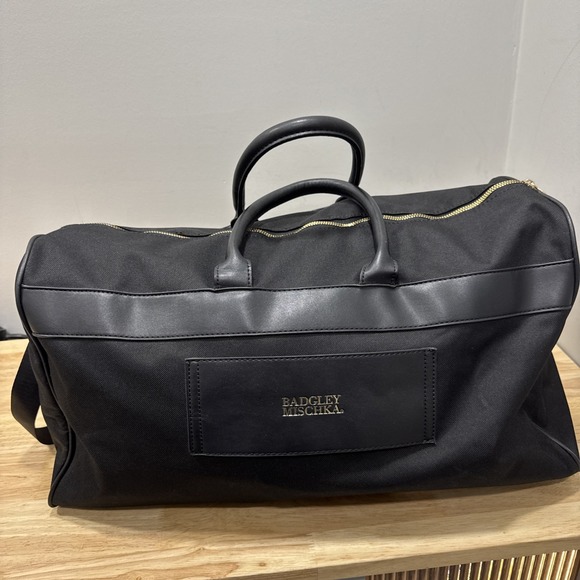 Badgley Mischka Black Vegan Leather‎ Weekender Duffel Travel Bag Carry On Tote